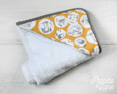 Cape de bain bébé personnalisable